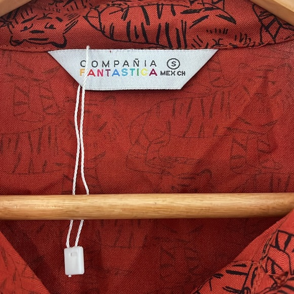 Tiger print orange blouse with tie - Picture 3 of 4